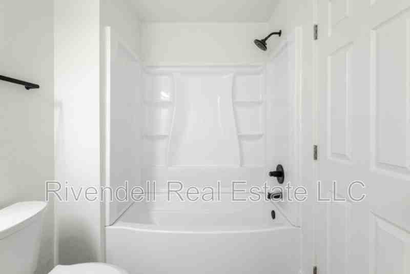 1996 Oakcrest Cir - Photo 6 of 13