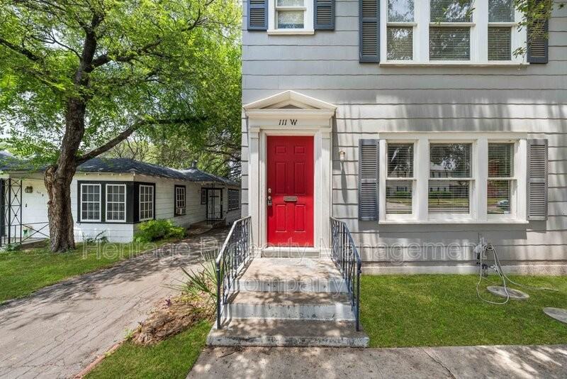 111 W Norwood Ct #1 - Photo 3 of 23