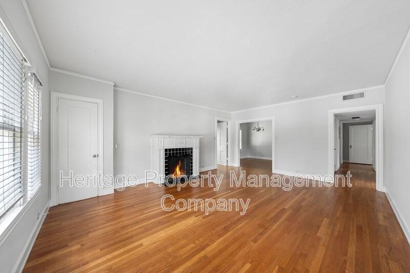 111 W Norwood Ct #1 - Photo 7 of 23