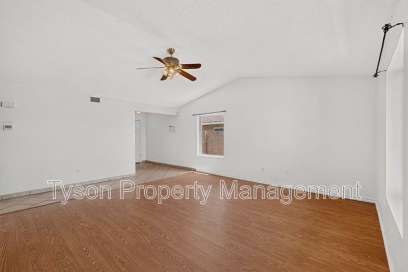 6126 Costa Brava Ave Nw - Photo 6 of 34
