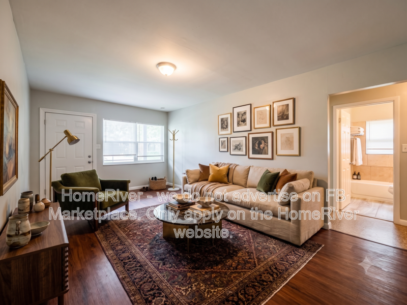 1903 W Spruce St - Photo 2 of 23