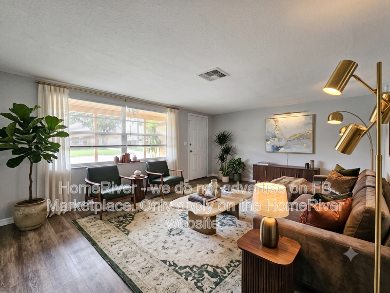 7832 Eugene Dr - Photo 2 of 24