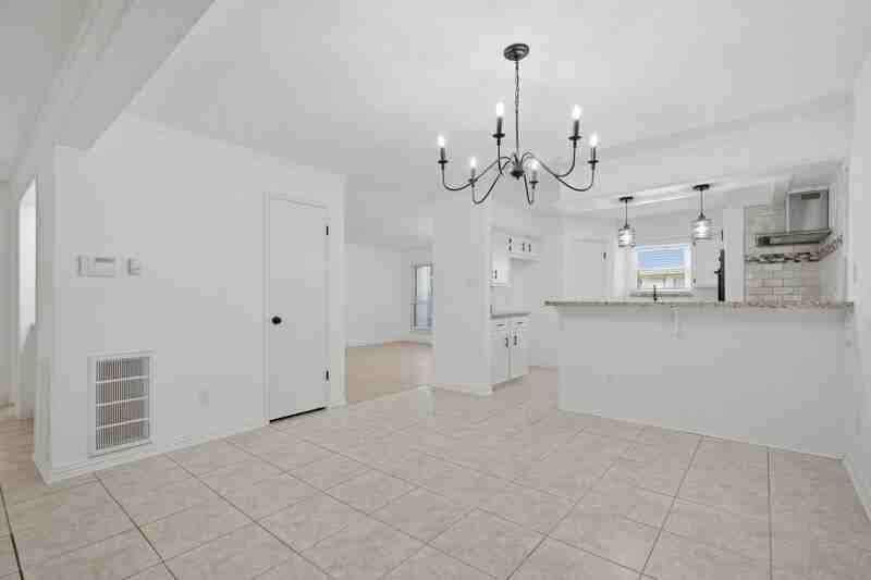 66 T Huxley Ln - Photo 6 of 30