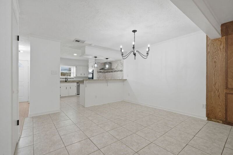 66 T Huxley Ln - Photo 7 of 30
