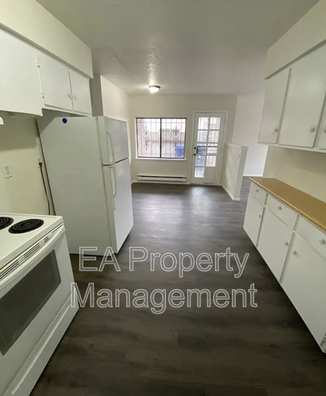 12912 Marva Pl Se - Photo 5 of 44