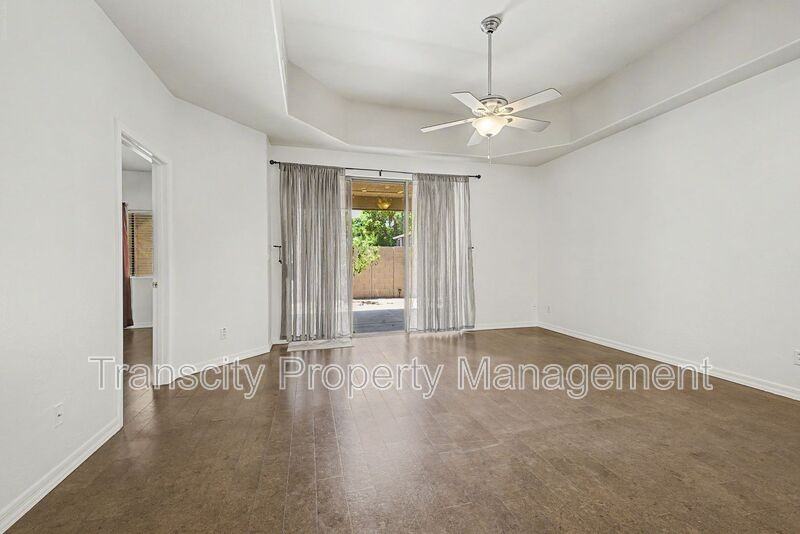 4202 E Broadway Rd #80 - Photo 4 of 20