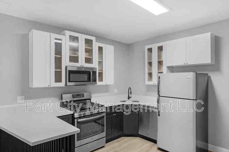 1416 N Milton Ave - Photo 5 of 24