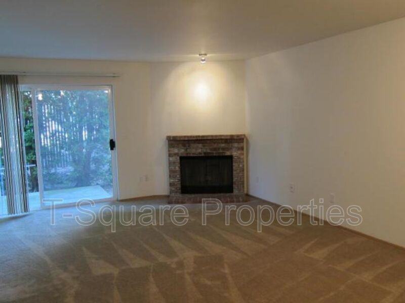 7634 230th St Sw #D - Photo 3 of 21