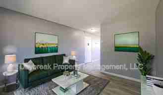 32 10th Ave N - Photo 1 of 1