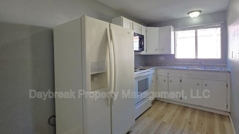 32 10th Ave N - Photo 6 of 16