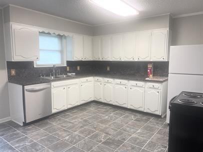 107 Clark St #1 - Photo 5 of 9
