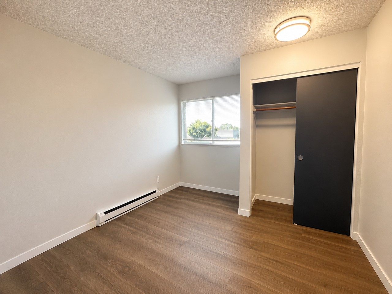 State Ave Kent Apartments - Photo 3 of 17
