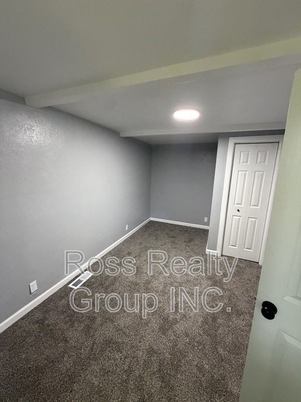 5130 Prestler Rd - Photo 4 of 6