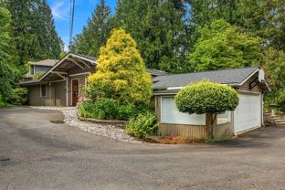 8545 142nd Ave Ne - Photo 1 of 1