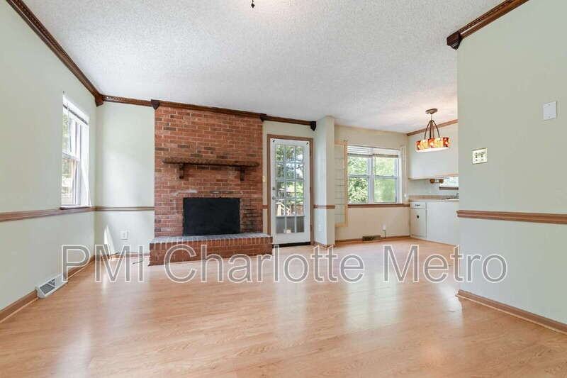 11241 Kingfisher Dr - Photo 4 of 25