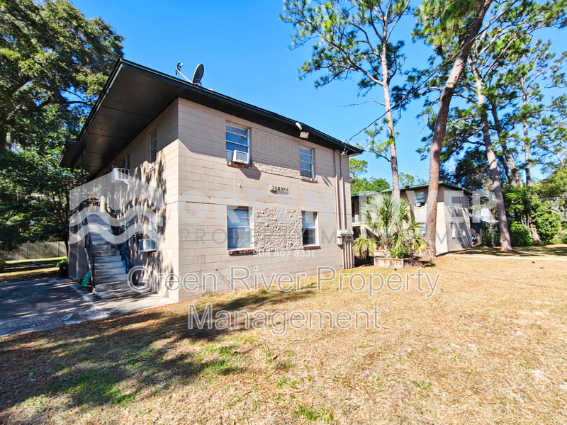 11620 Charlie Rd #3 - Photo 3 of 27