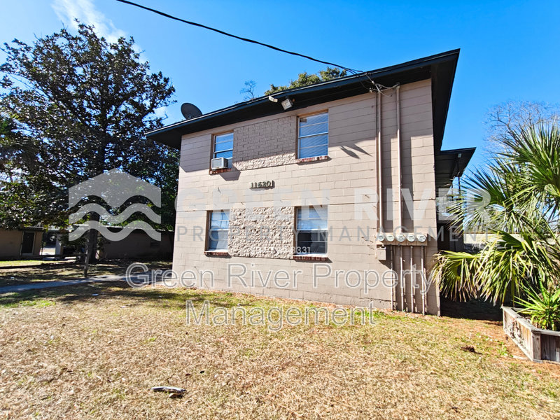 11620 Charlie Rd #3 - Photo 4 of 27