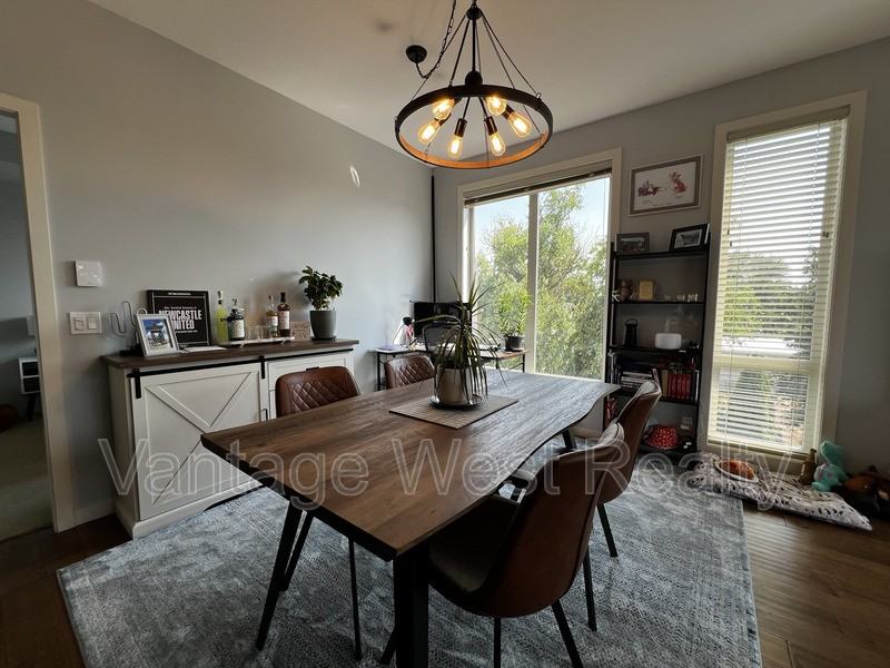 202 Barber Rd - Photo 5 of 19