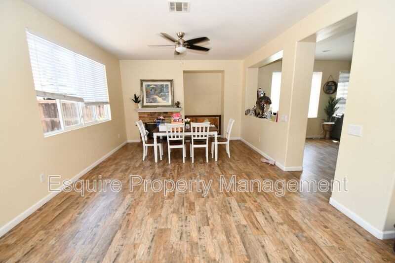 371 Huerta St - Photo 7 of 31