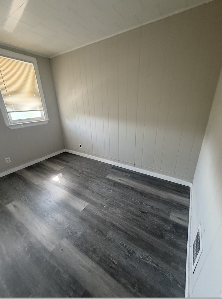127 Terhune Ave #2 - Photo 5 of 26