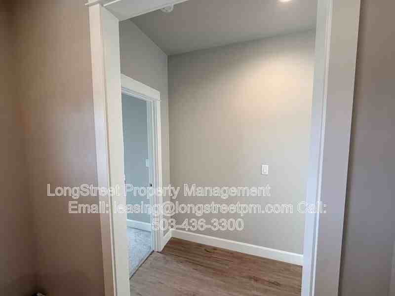 5028 Sw Hudson Ave - Photo 7 of 30