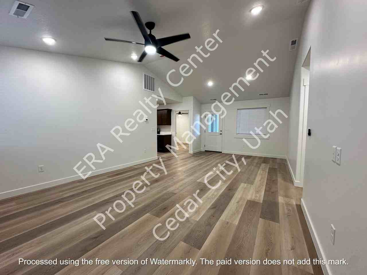 3975 N Hawks Landing Loop - Photo 3 of 16