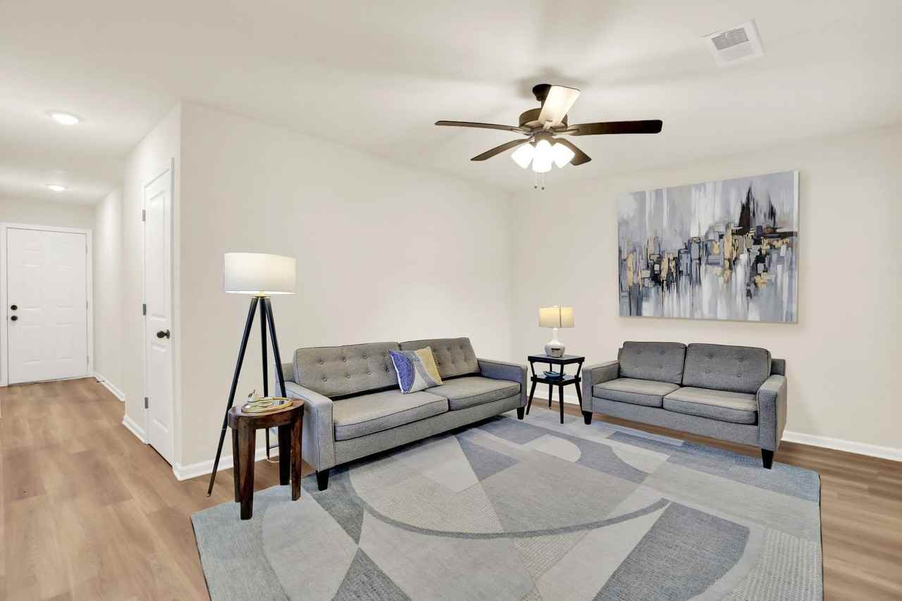 3281 Madewell St #1 - Photo 5 of 12