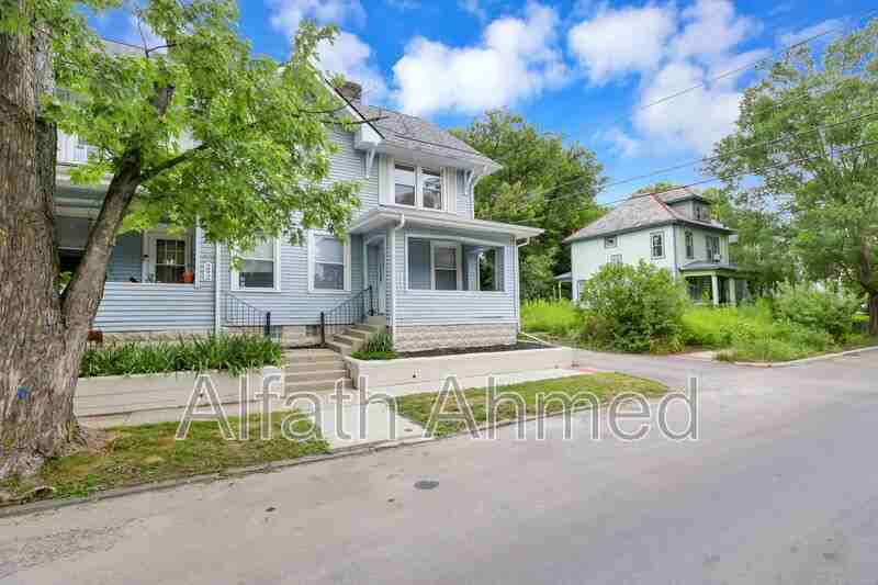 294 Wyandotte Ave - Photo 4 of 43