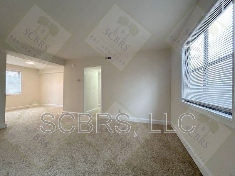225 Myron Cir #225 - Photo 3 of 8