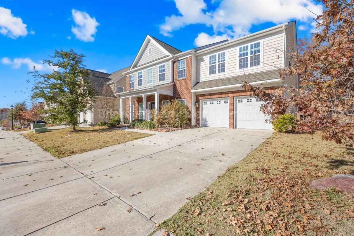4860 Pepper Dr - Photo 2 of 10
