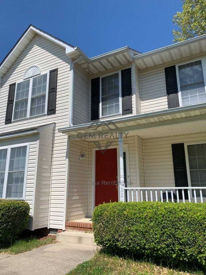 3211 Lancaster Ring Rd - Photo 2 of 9