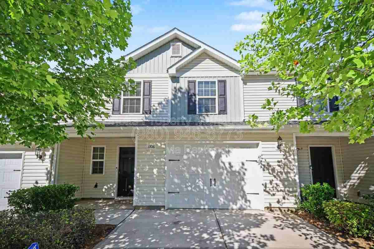 N Longsford Cir - Photo 3 of 10