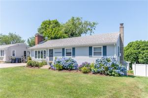featured image of 85 Treasure Rd