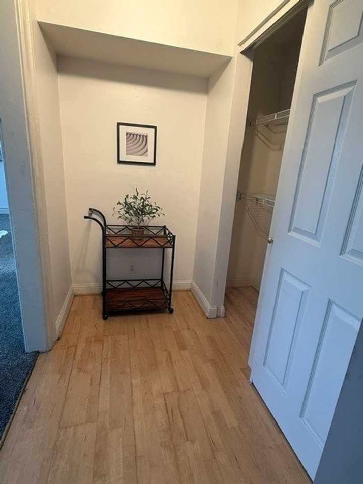 329 Belt Ave - Photo 3 of 21
