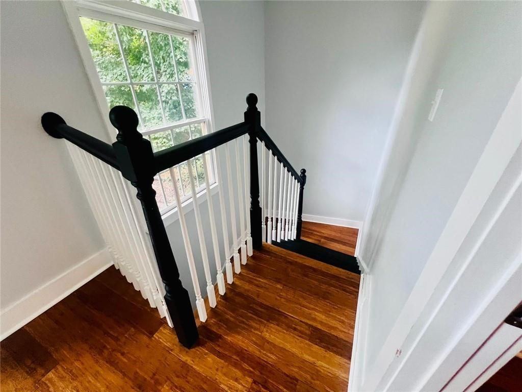 235 Moss Overlook Rd - Photo 5 of 50
