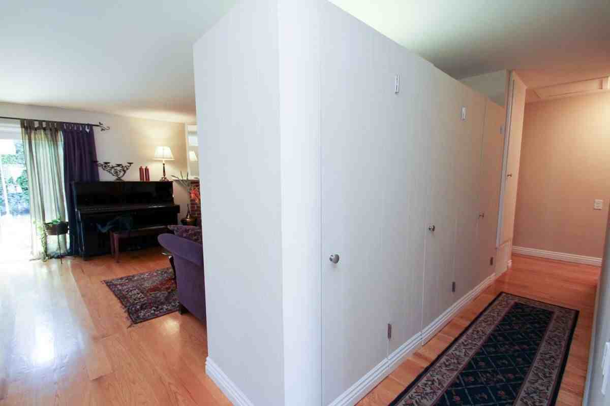 6706 Capistrano Ave - Photo 4 of 9