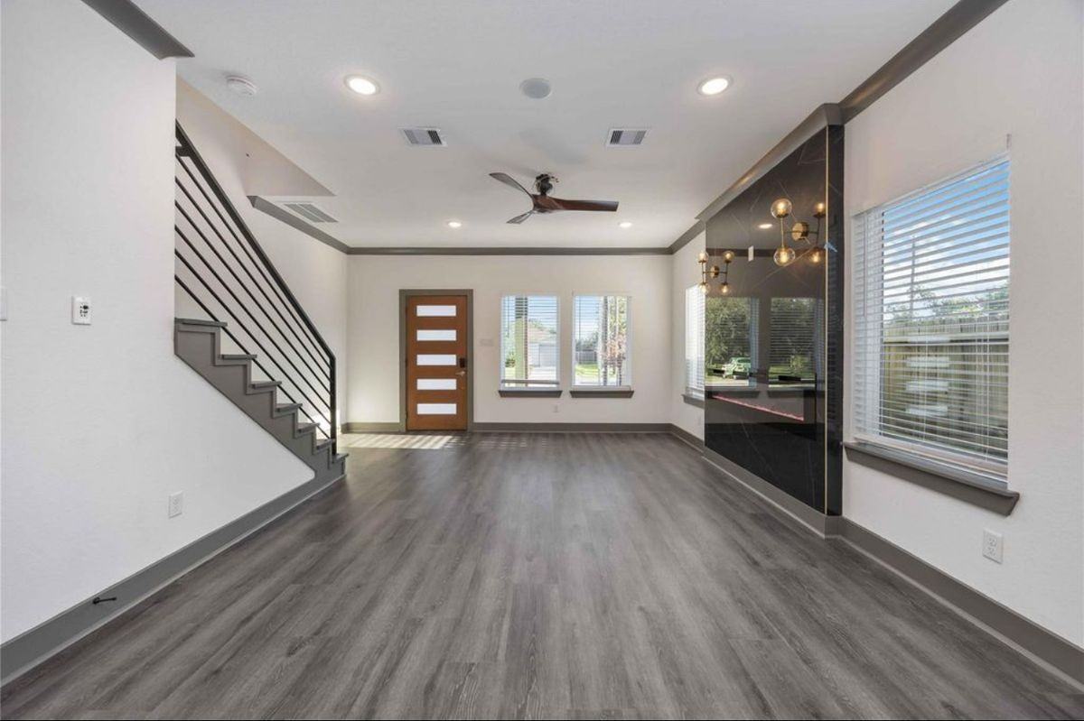 8018 Attwater St ##B - Photo 3 of 28