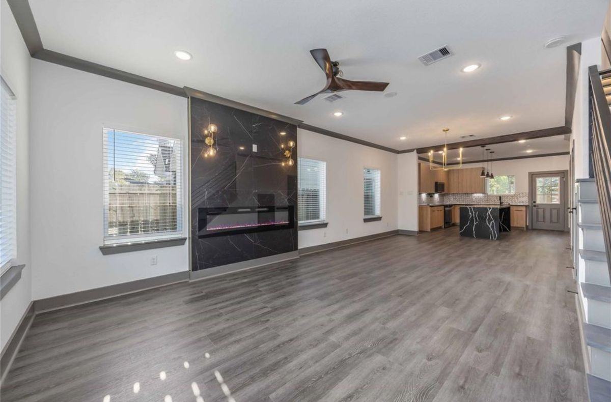 8018 Attwater St ##B - Photo 4 of 28