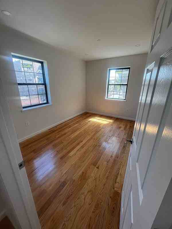 3620 23rd Ave - Photo 5 of 7