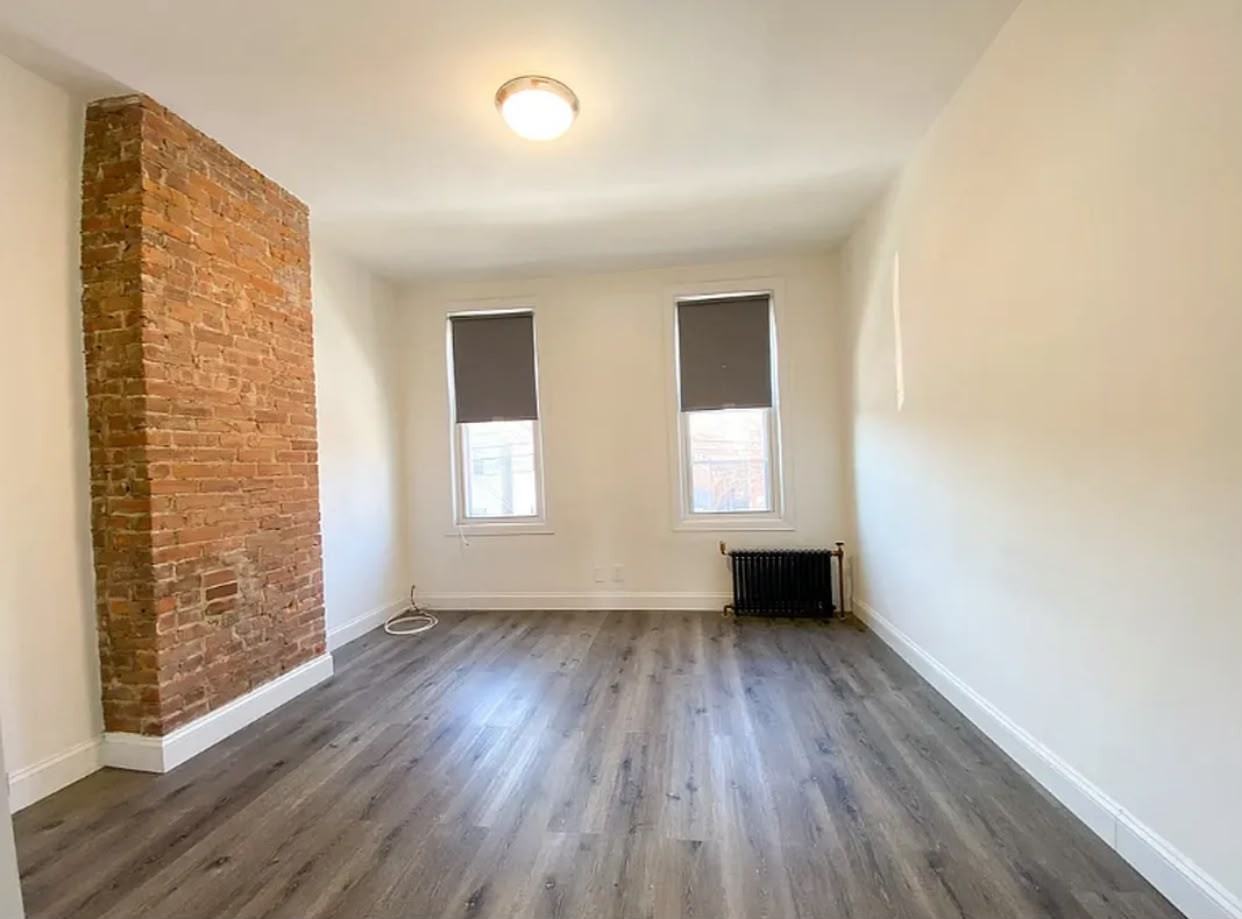 3709 23rd Ave - Photo 4 of 5