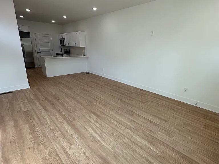 2014 Cornell Ave - Photo 4 of 4