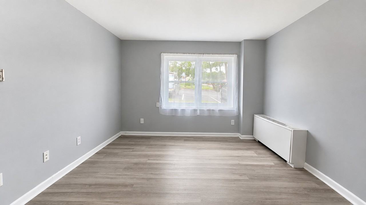 4260 Buckman Rd #43 - Photo 2 of 10