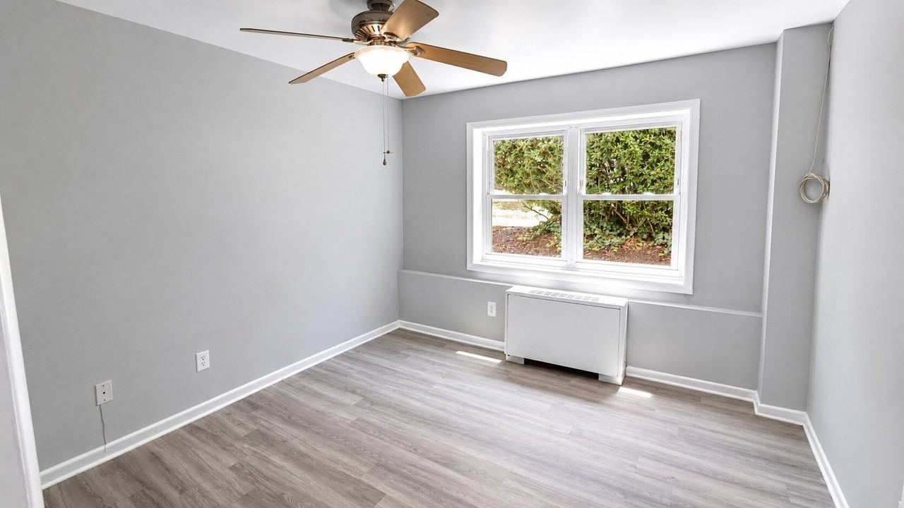 4260 Buckman Rd #43 - Photo 7 of 10