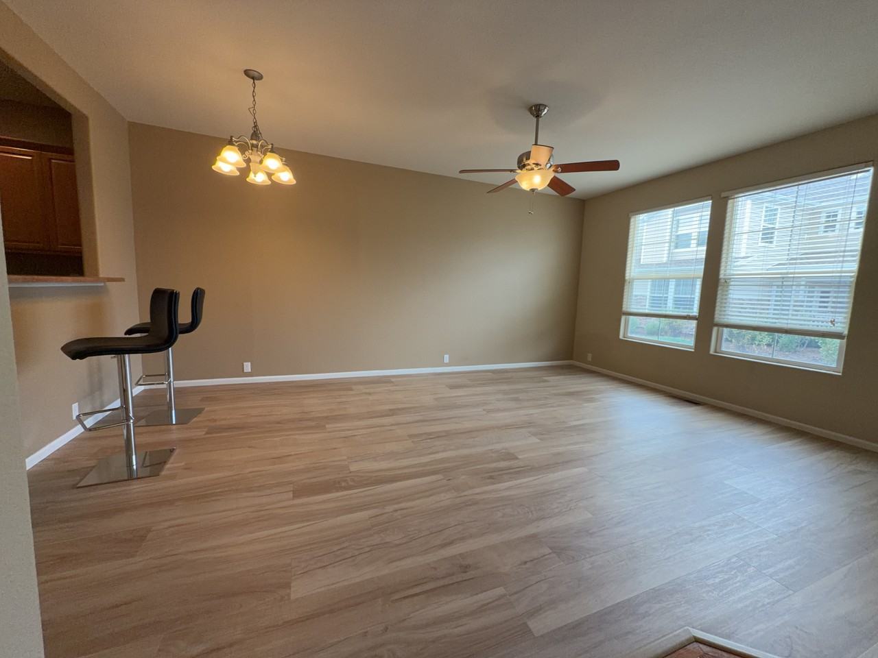 7094 Red Sand Grv - Photo 2 of 14