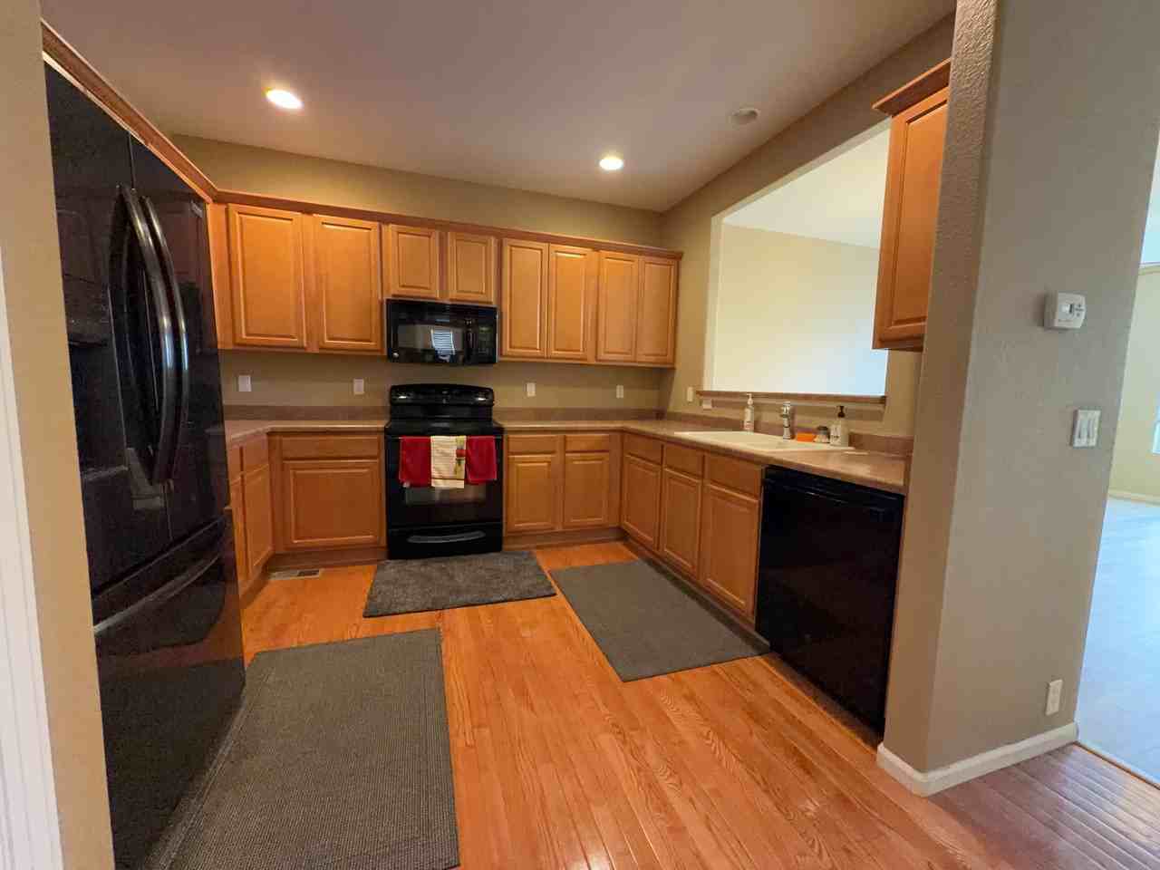 7094 Red Sand Grv - Photo 4 of 14