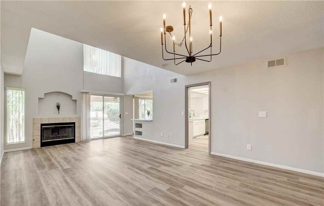 5481 Painted Mirage Rd - Photo 5 of 29
