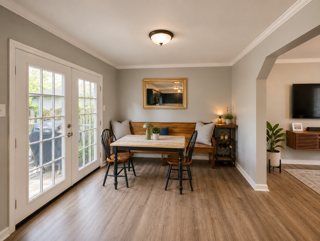 2814 Laramie Cir - Photo 4 of 9