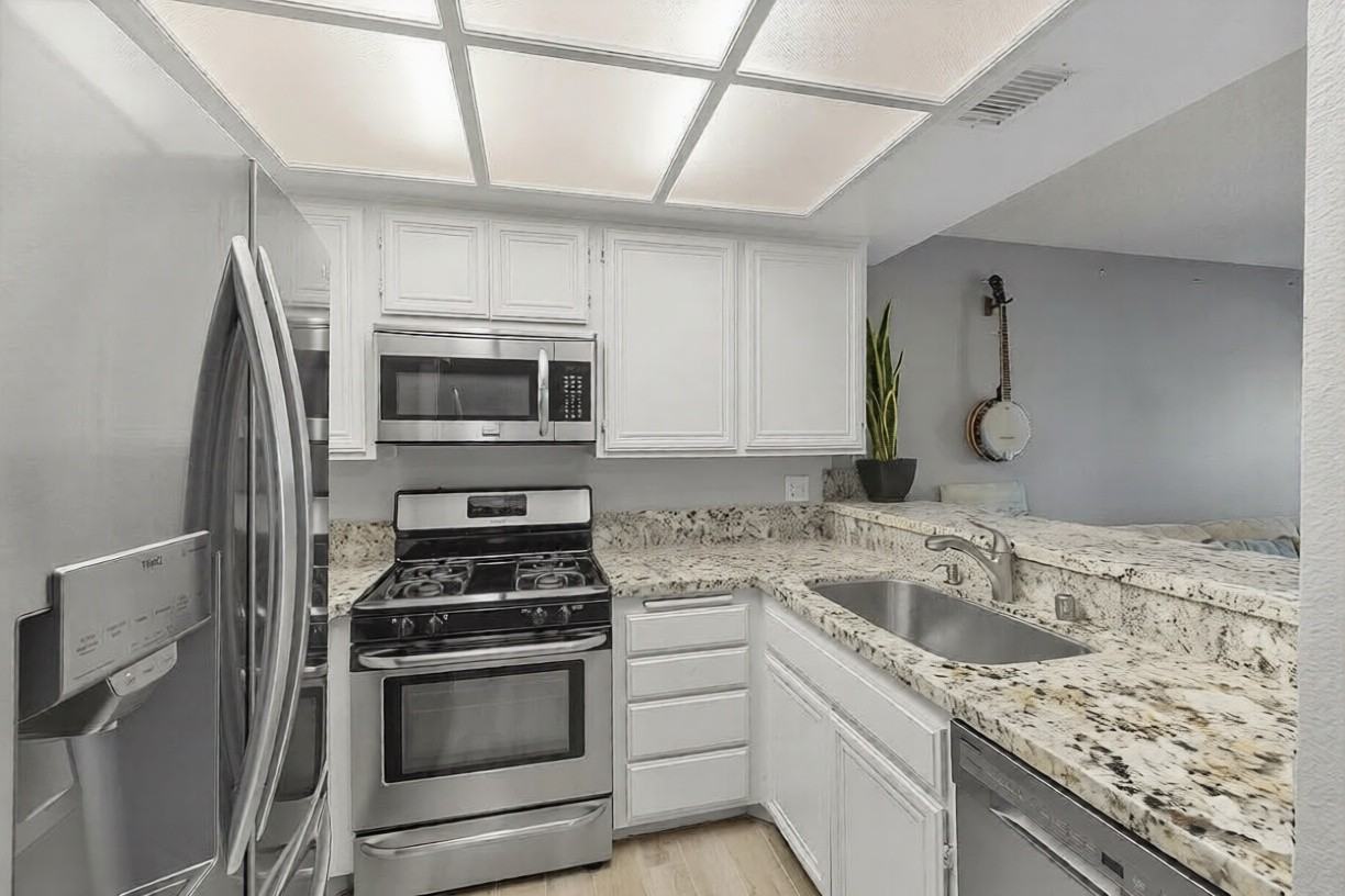 2731 Erringer Rd #21 - Photo 4 of 14