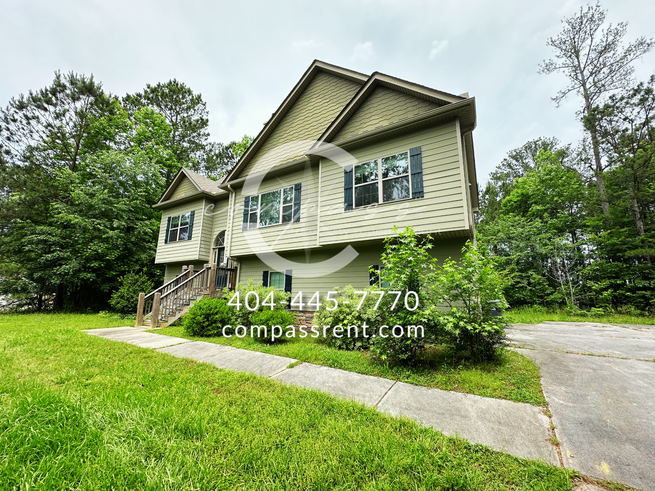 9465 Pebble Creek Ct - Photo 2 of 34