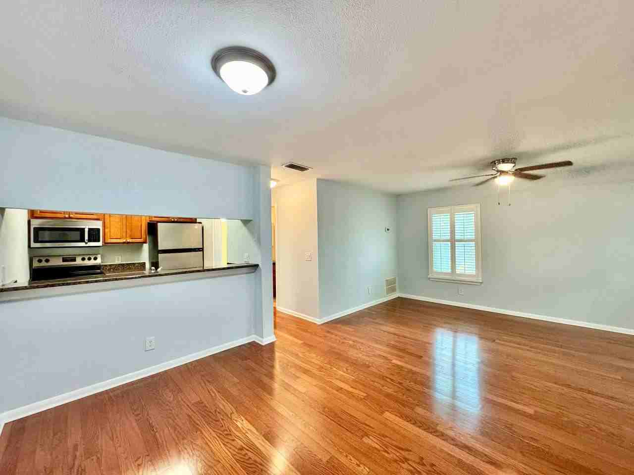 5440 S Macdill Ave #4L - Photo 3 of 23